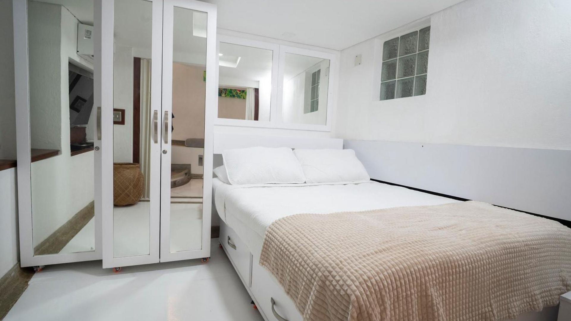 Сasa de vacaciones Alma Blanca - Colonial Loft In The Walled *